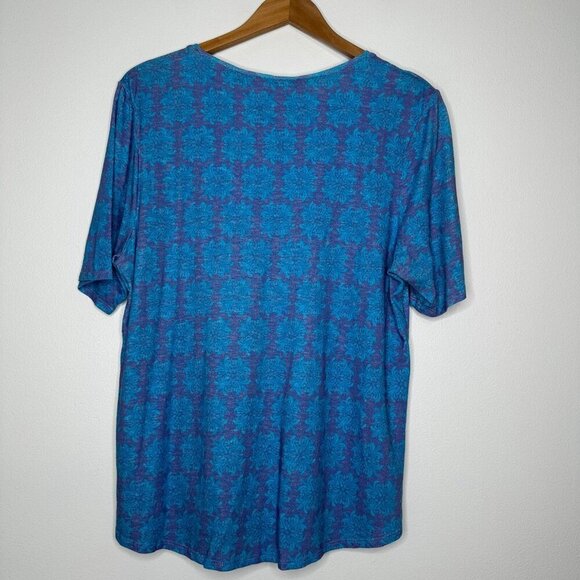 Chicos Embellished Medallion Tee Size L Blue Cotton Modal Blend Summer - Picture 2 of 9